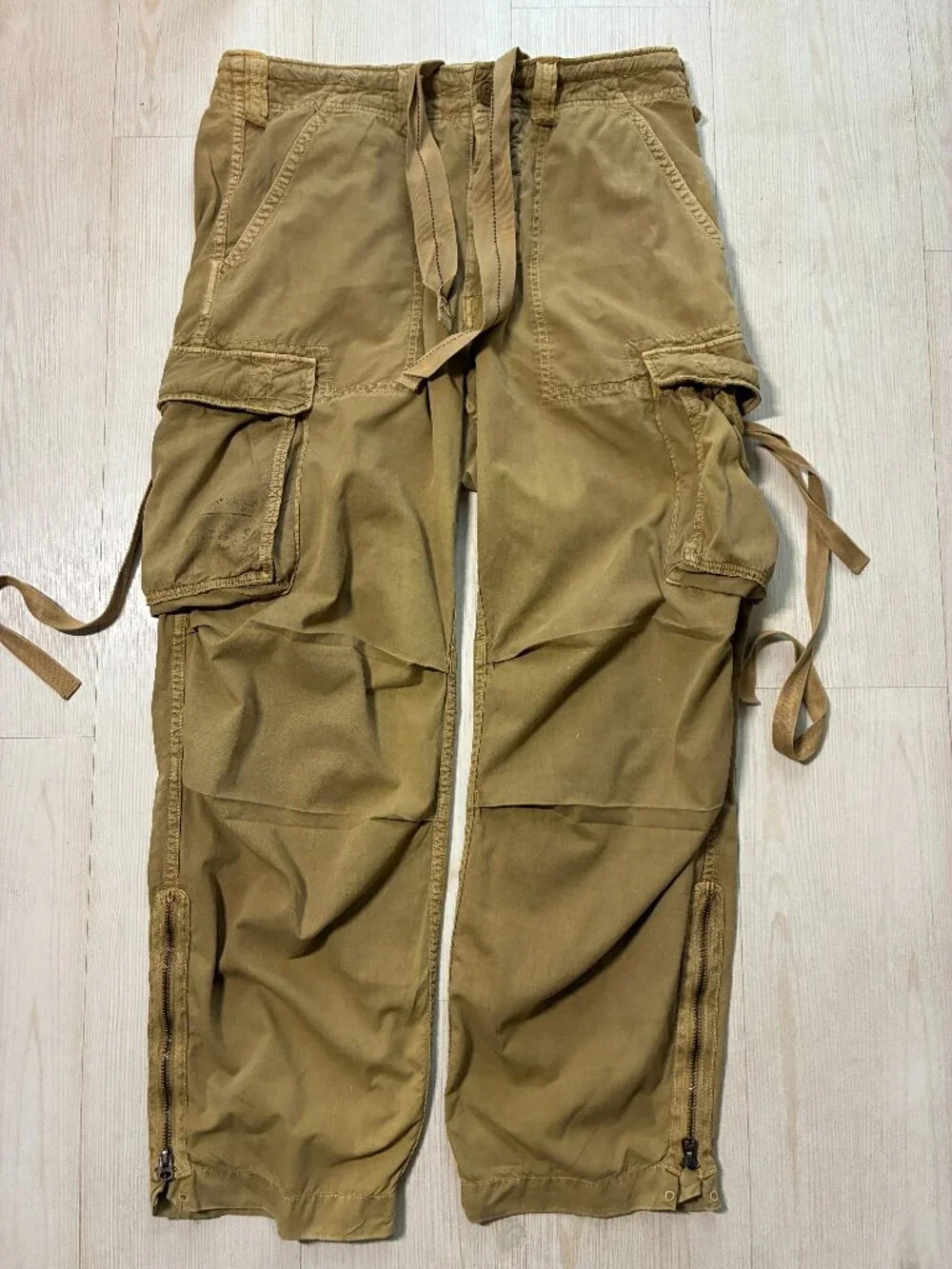 Vintage Abercrombie & Fitch Y2K-era Men's Paratrooper Cargo Pants Size Medium